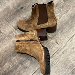 275 Central Suede zip boots